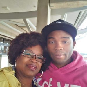 Meet your Posher, Valerie